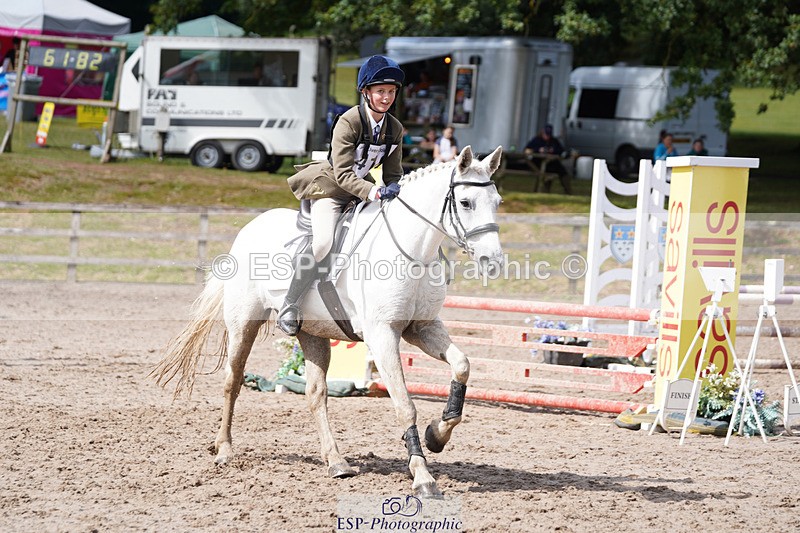 240824X-120924-23872 - 80cm Round 1 12.00 to 13.00