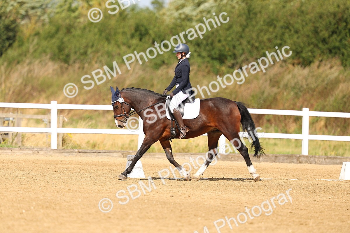 SBM_011590 - Class 1 - Prelim 19 - 10.50-11.46