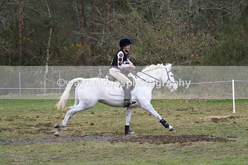 WJ7_1057 - Time 11:56 to 12:12