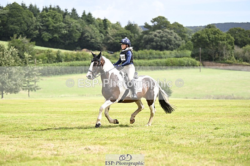 240825X-115612-32653 - 70cm XC 11.00 to 12.00