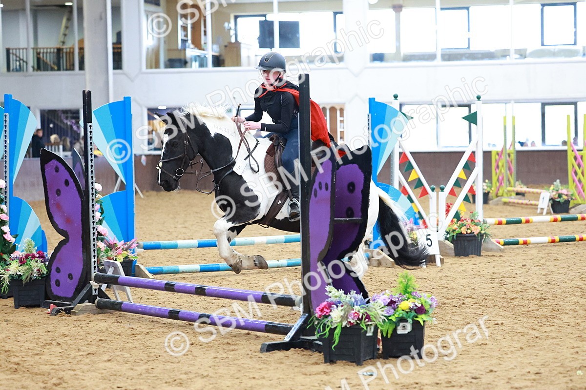 SBM_001531 - Class 3 - Horse & Hound (60cm)