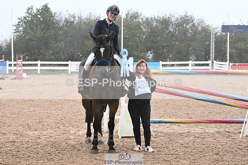 241102A-150448-05715 - SAT Cls 16 Winter 1.25 Jump Off