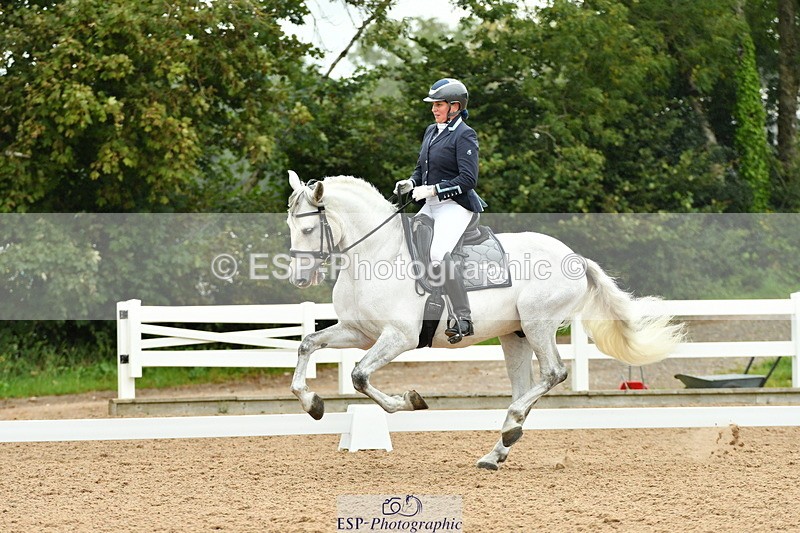 230912A-130621-01015 - Cls 12 Music Medium