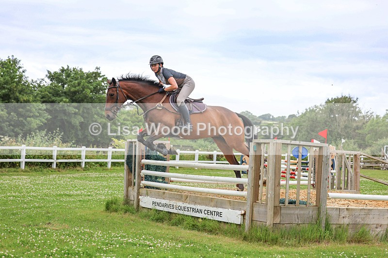 3E7A3764 - Class 6: Hawkins Motors Senior 1.00m Derby