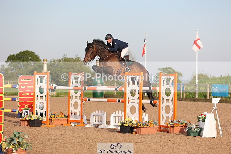 240511A-185740-16054 - Cls 39 Chard Equ Derby