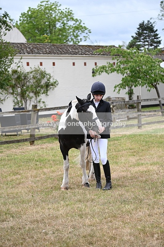 WJ6_4525 - Class 10 Coloured In-hand