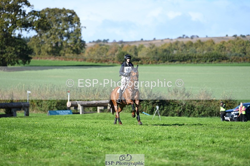 251024A-124241-11657 - B-139-Kirsty.Short