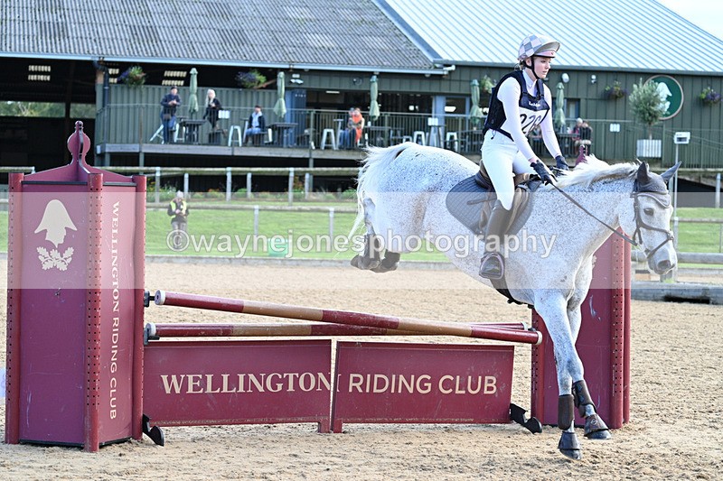 WJ7_5906 - Time 16:18 to 16:39