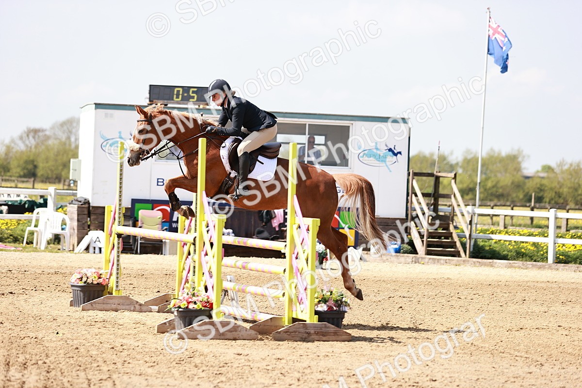  - Class 23 - Senior 1.05m