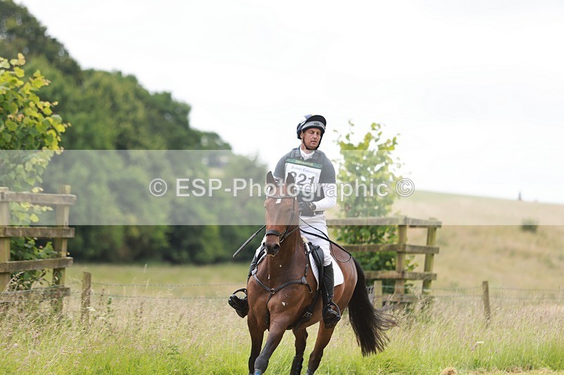 240630X-115550-5967 - 321-Gubby_Leech-ACTIVE_VOGUE