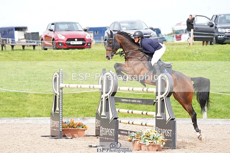 240915A-150550-10739 - Cls 28 Chard Sept GP Jump Off