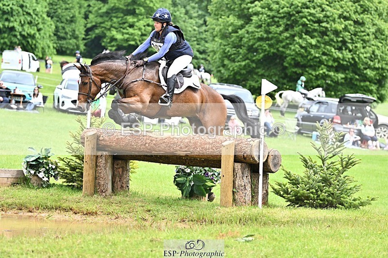 240525-144342-16038 - 203-OAKPORT_WEST_COAST_EXPRESS-Emma_Wilkes