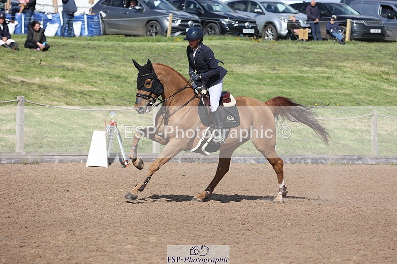 240419A-160711-09162 - Cls 10, 2 Star Big Tour 145cm  15.45 to 16.35 break