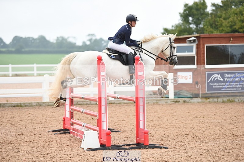 230902A-113556-00621 - Cls 8 1.05m Amateur Quali