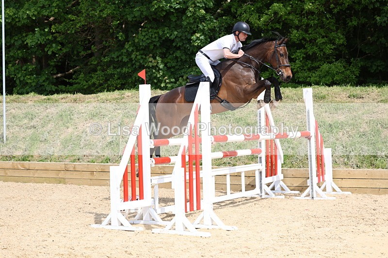 3E7A7269 - Class 7: Senior Newcomers/1.10m open