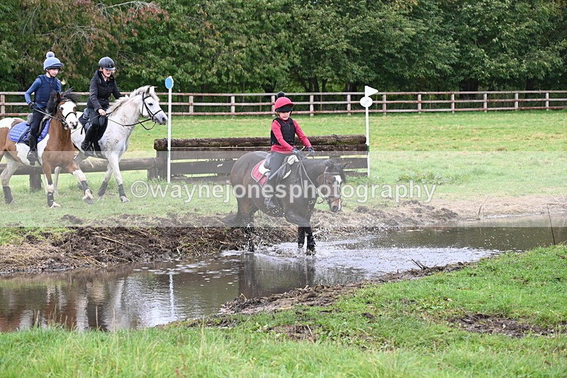 WJ6_6148 - Time at Photographer 12:41 to 13:05