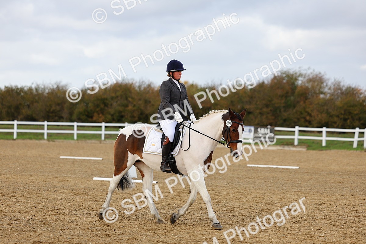 SBM_002630 - Class 8-11 - Novice 1-E1