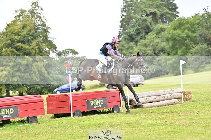 240825X-172927-37753 - 80cm XC 16.30 to 17.30