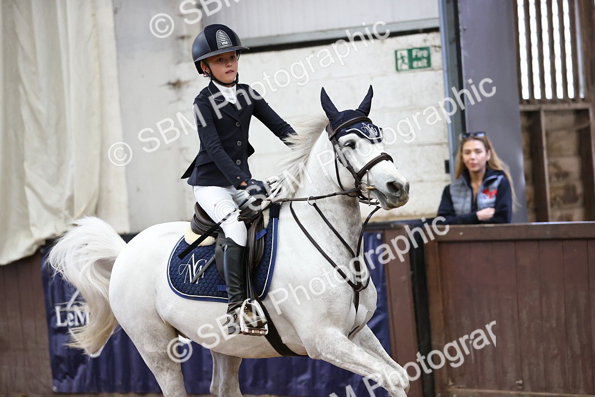 SBM_003126 - Class 14 - Winter Summer 128cm 138cm 1.00m 1.10m