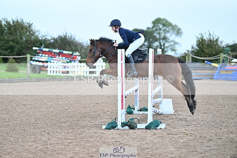 231029A-101336-02653 - 70cm Club and Schools