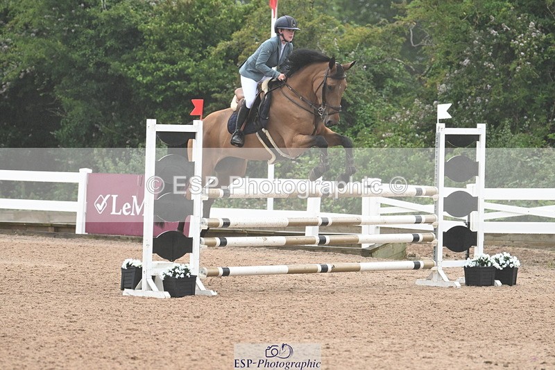 240720A-114944-14590 - Cls 11, 1 Star Bronze Tour 1.15m