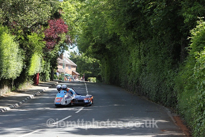  - Sidecar Race B