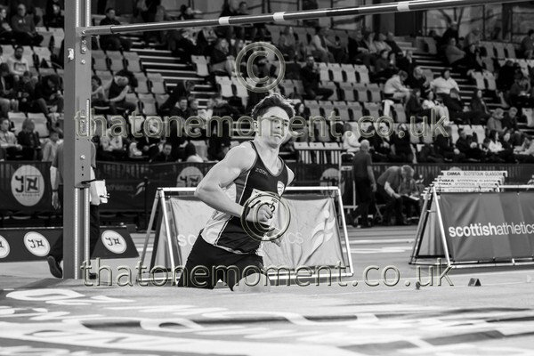 AgeInd25SAT-918861 - Field Male