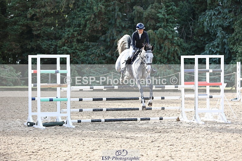 250831A-093013-08942 - Cls 40 Snr Newcomers