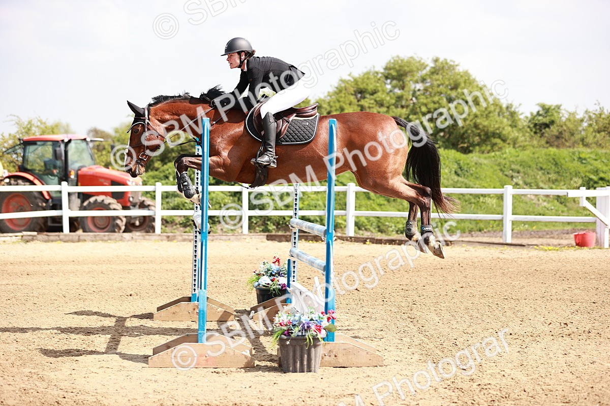  - Class 24 - Senior Newcomers - 1.10m