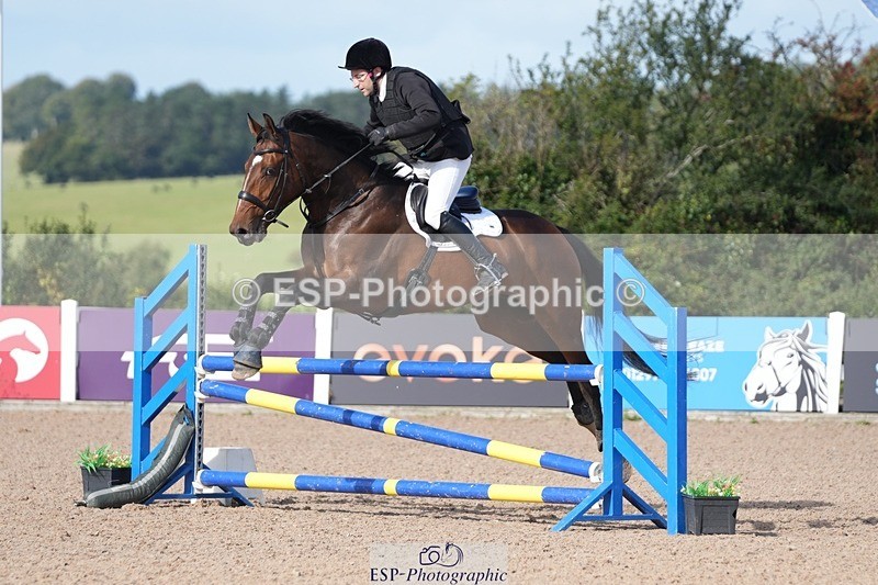 250912-101817-03583 - Cls 21 Snr British Novice and 90cm Open