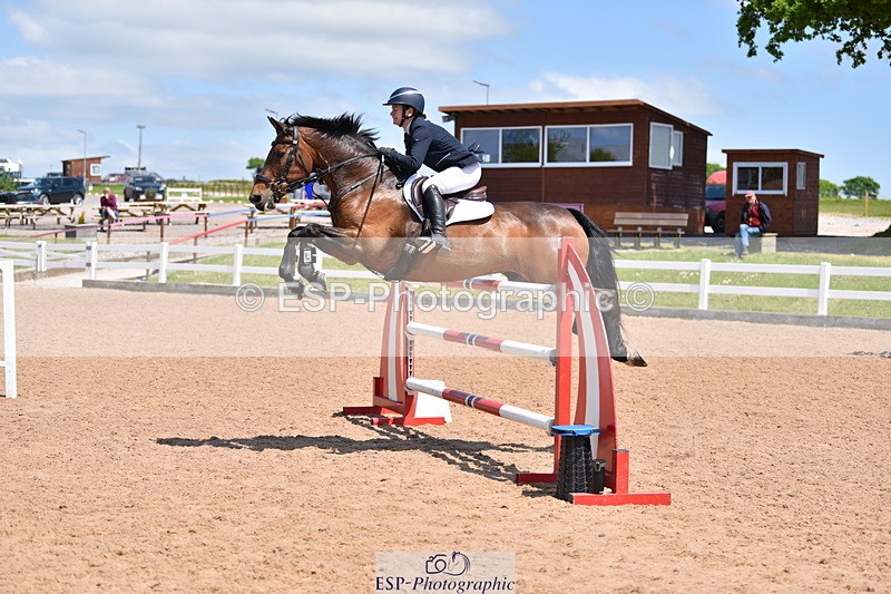 230531A-133509-00471 - Cls 5 Foxhunter & 1.20m Open