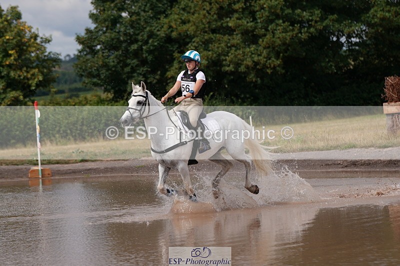 250802A-104620-01524 - B-056-Cecilia.Behagg-JOHNJOE