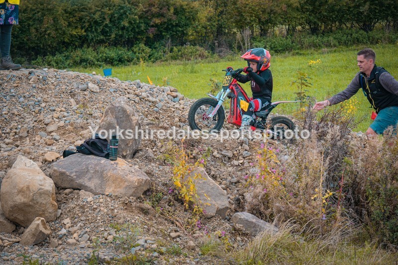 DSCF0532 - Ripon MC Trial 27/09- kids