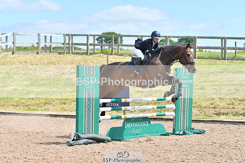 240609A-114403-04717 - Cls 17 Snr 1.05m Open