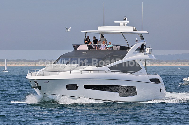 190824 SASSE 1Y3A0047 - Flybridge Cruisers