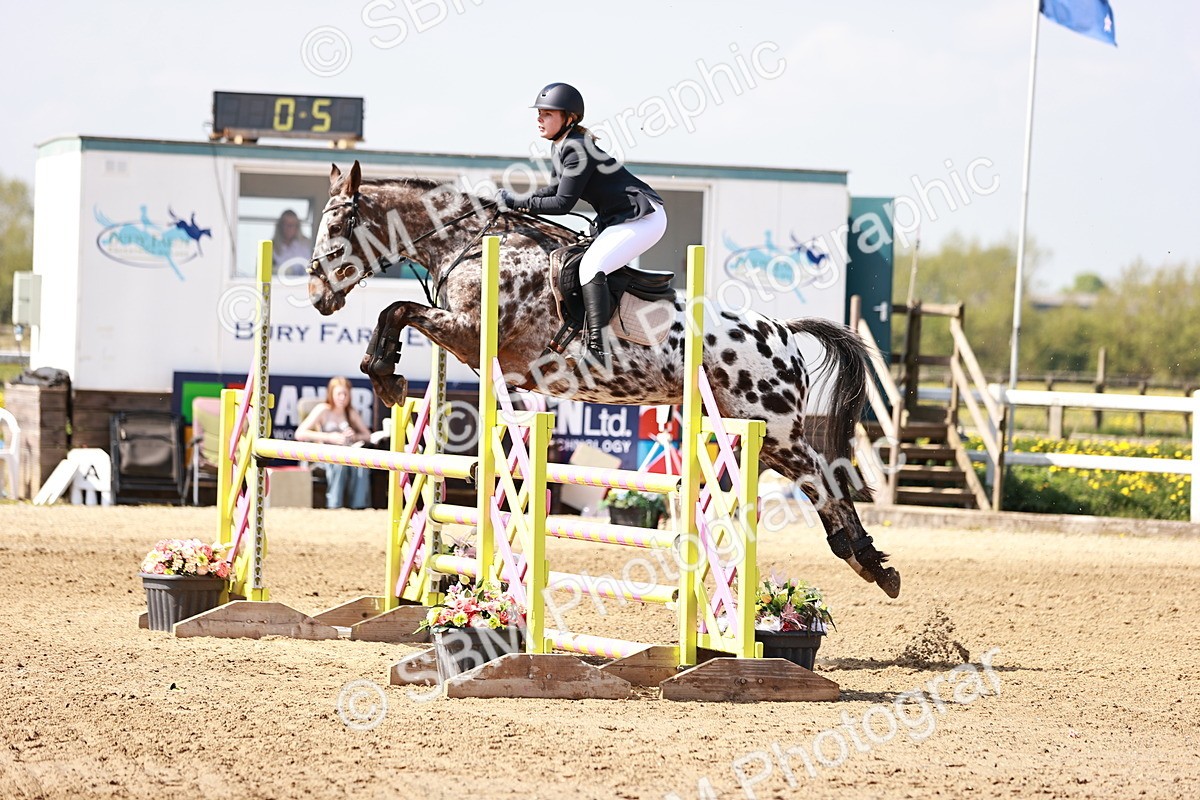  - Class 23 - Senior 1.05m