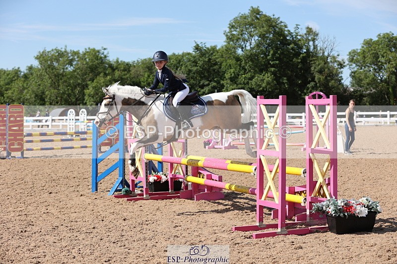 240629A-163834-08100 - Cls 13 Stepping Stones 128cm + 138cm