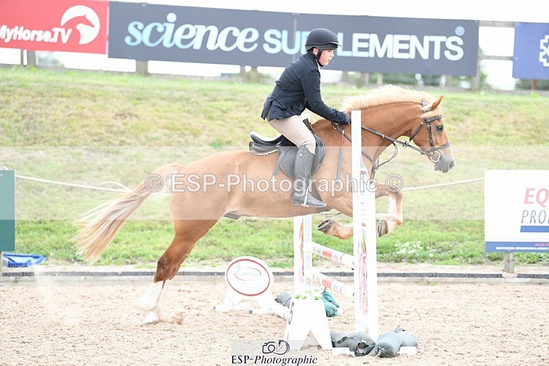 250807-102530-00132 - 70cm Round 1