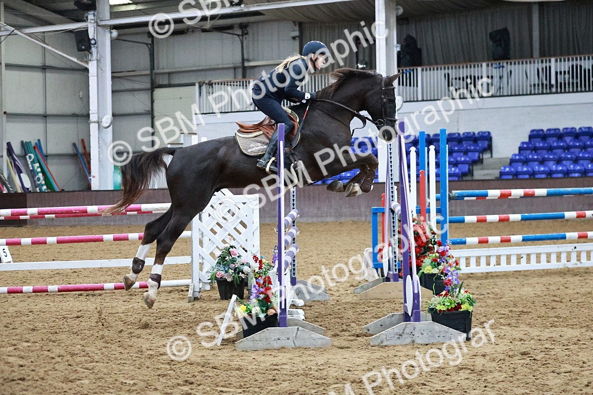 SBM_001689 - Class 5 - Senior Foxhunter 1.20m