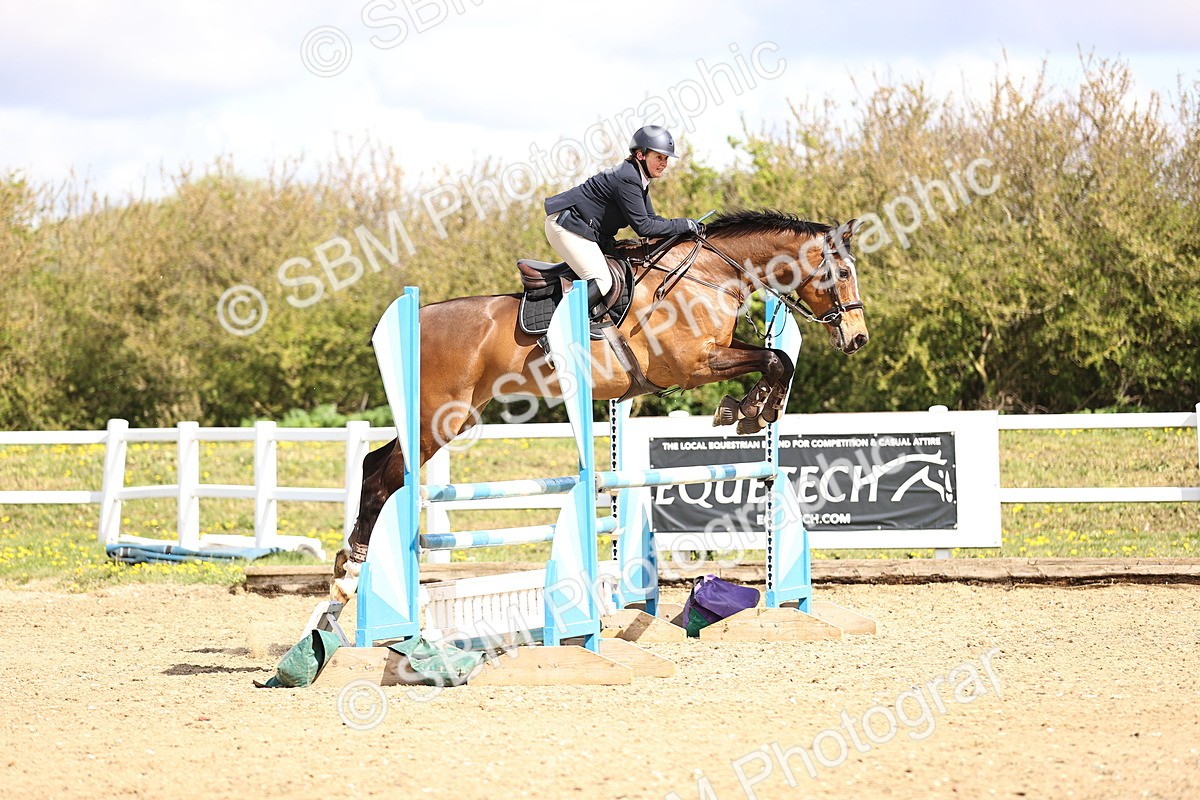 SBM_003392 - Class 16 - Senior Discovery - 1.00m