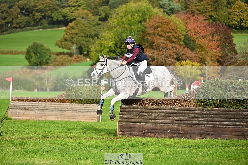 251025A-112306-18404 - E-394-Franki.Jarvis