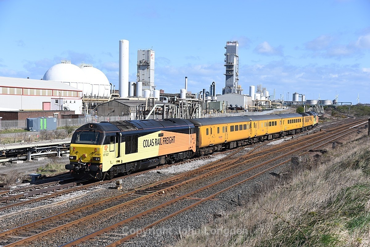 JL - 5.4.21 67027 & 67023 1Q28 Heaton - Derby, Shell Jn - Teesside (west to east)