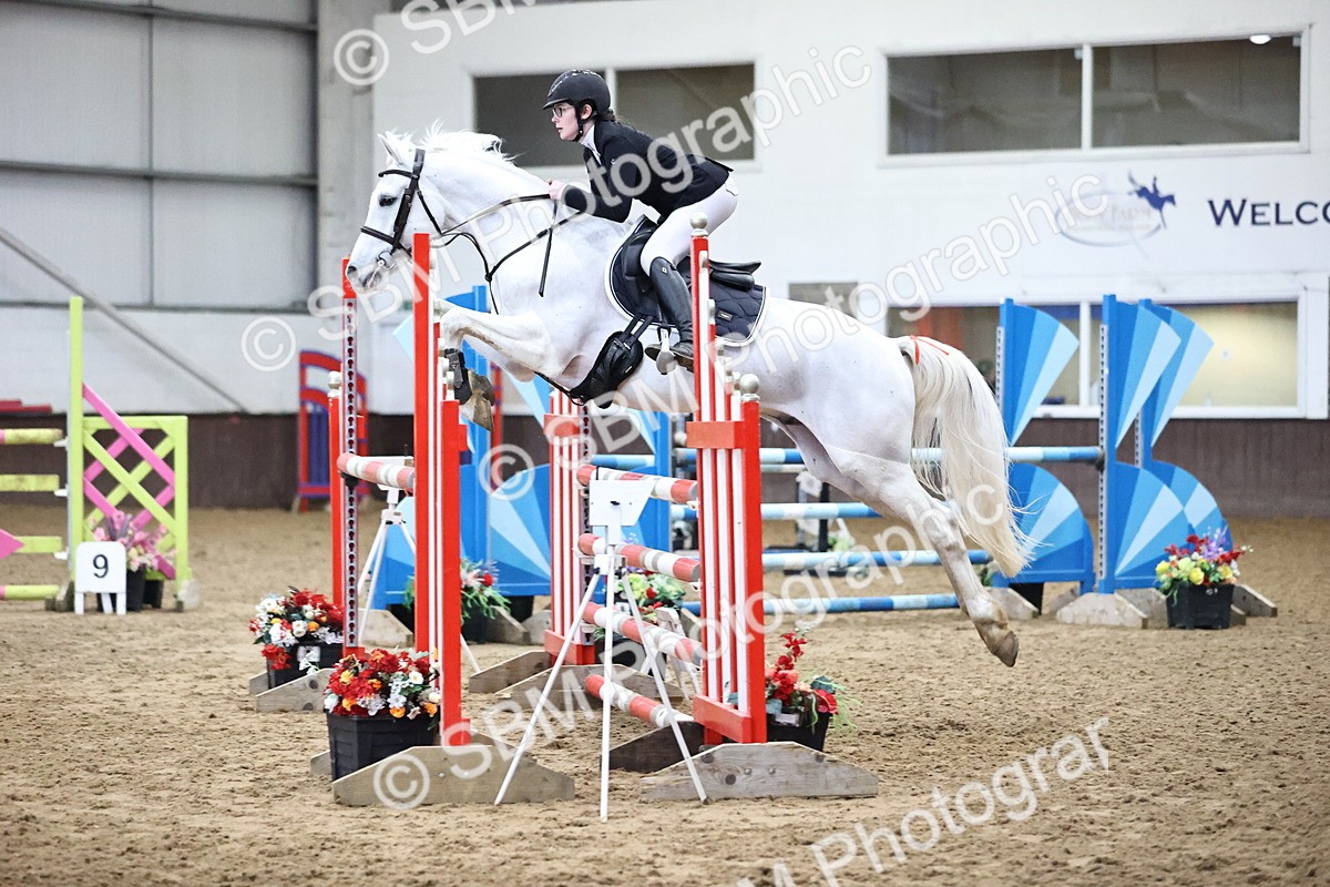 SBM_004885 - Class 16 - Senior Newcomers - 1.10m