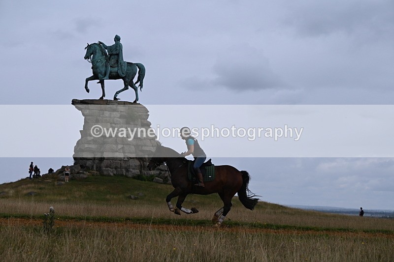 DSC_8241 - Time at Statue 13:52 to 14:33