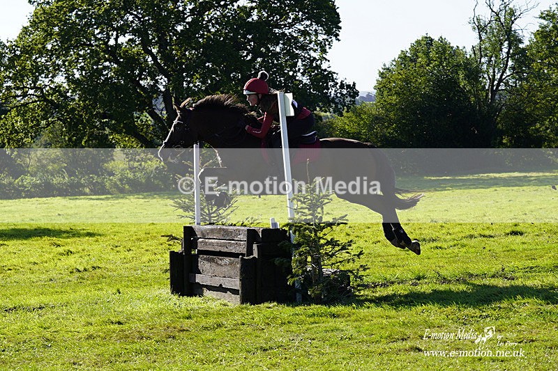  WWHT 031021 643 - WWEC Novice Restricted (0.80m) 18/10/20