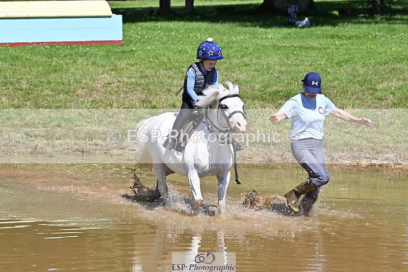 240728B-111556-01345 - Gemma's Group XC