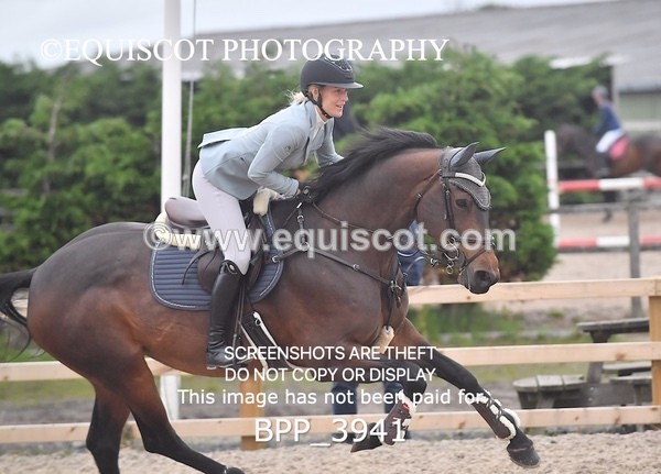 BPP_3941 - CLASS 6 Senior Discovery/ 1m Open