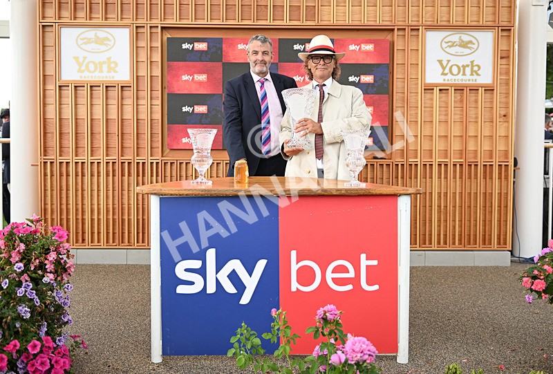 190826-109 Maltese Cross - Race 3 15.00pm Sky Bet Great Voltigeur Stakes