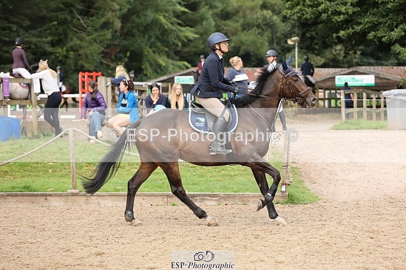 240817-093300-00311 - 02A Snr Brit Nov