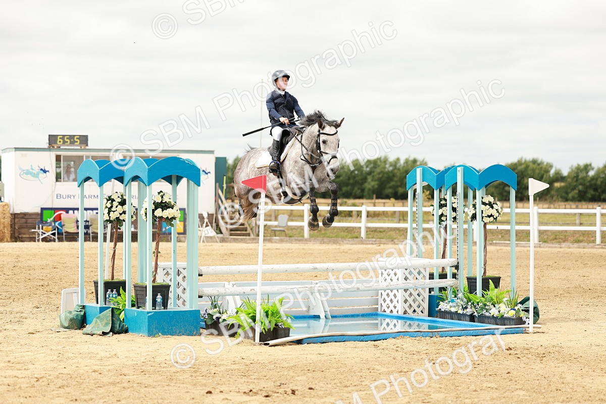 SBM_018064 - Class 21 - Senior Newcomers Championship 2d Rd